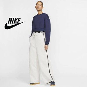 NWT $130 NIKE Sportswear Women S City Ready Fleece Crew Cropped Top Sweatshirt